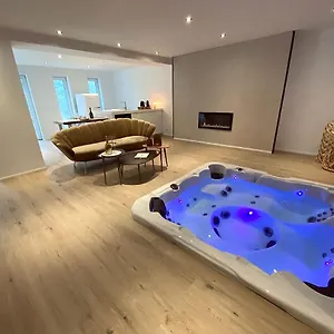 Casa Honey Luik
